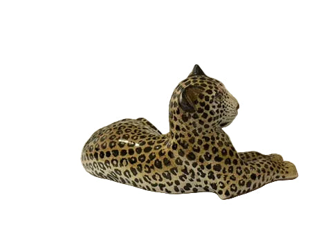 Majolica ceramic leopard reclining, rear three-quarter view of hand-painted spotted coat