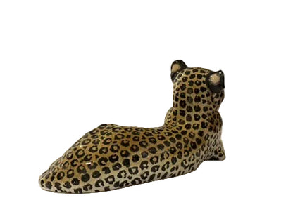 Italian majolica ceramic leopard figurine reclining, spotted coat, right side view