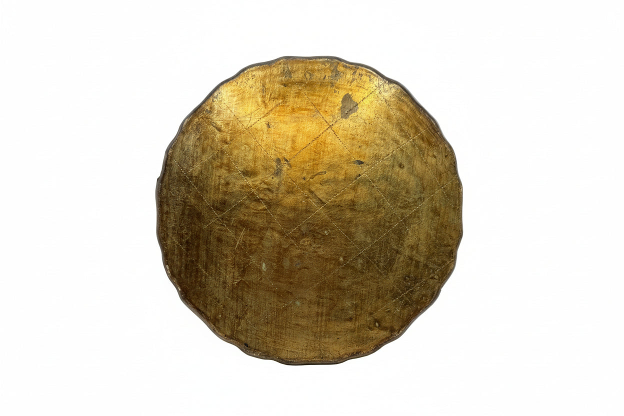 Back of round green and gold Florentine tray showing worn gilt underside.