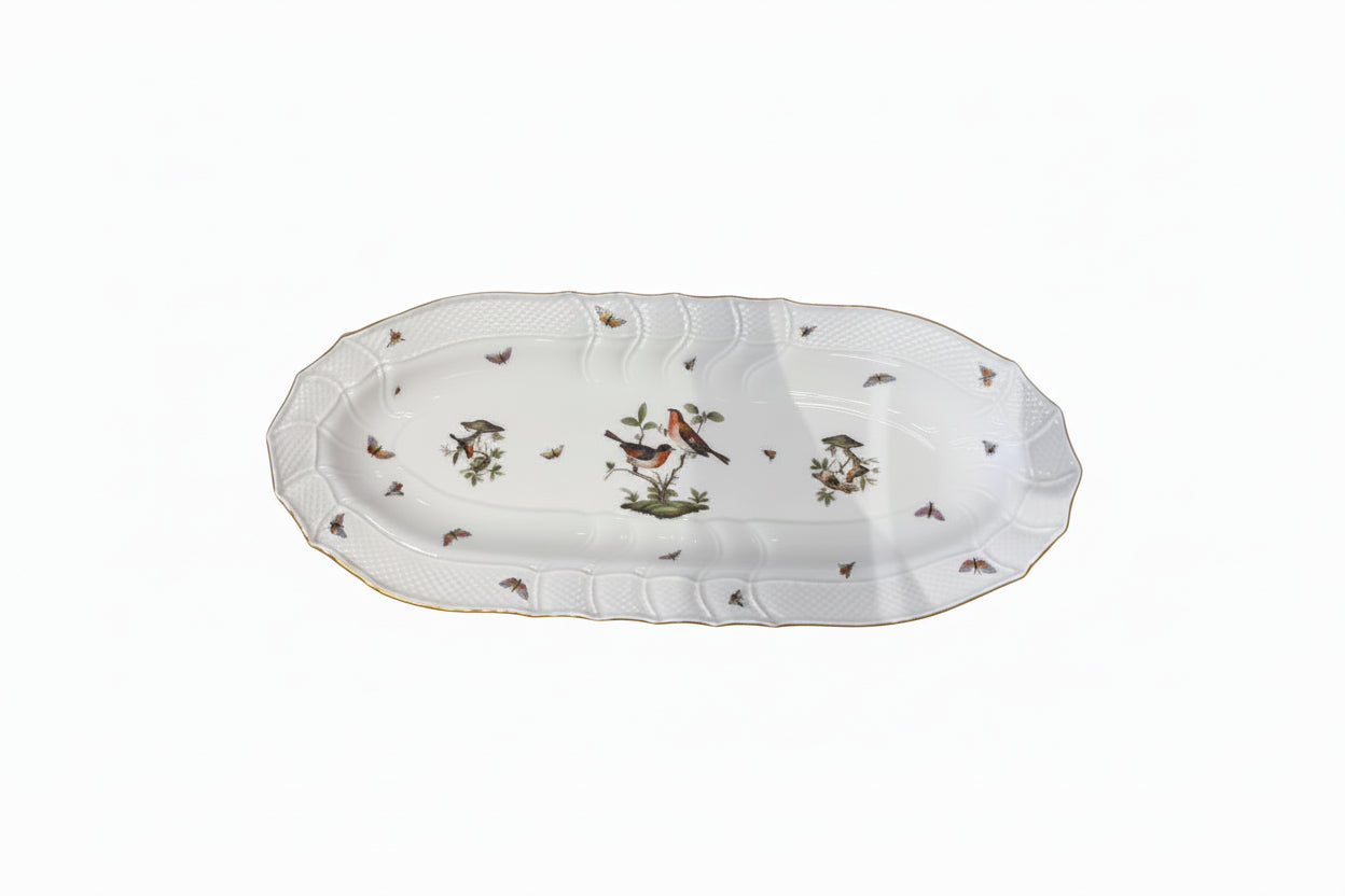Herend Rothschild Bird oval platter with gold-trimmed scalloped edge and hand-painted bird motifs