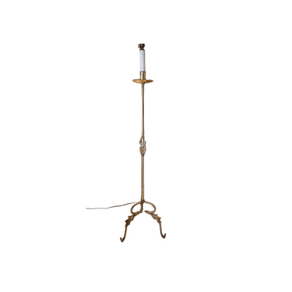 Gilt MCM Hollywood Regency floor lamp with slim metal stem and tripod scroll feet, no shade